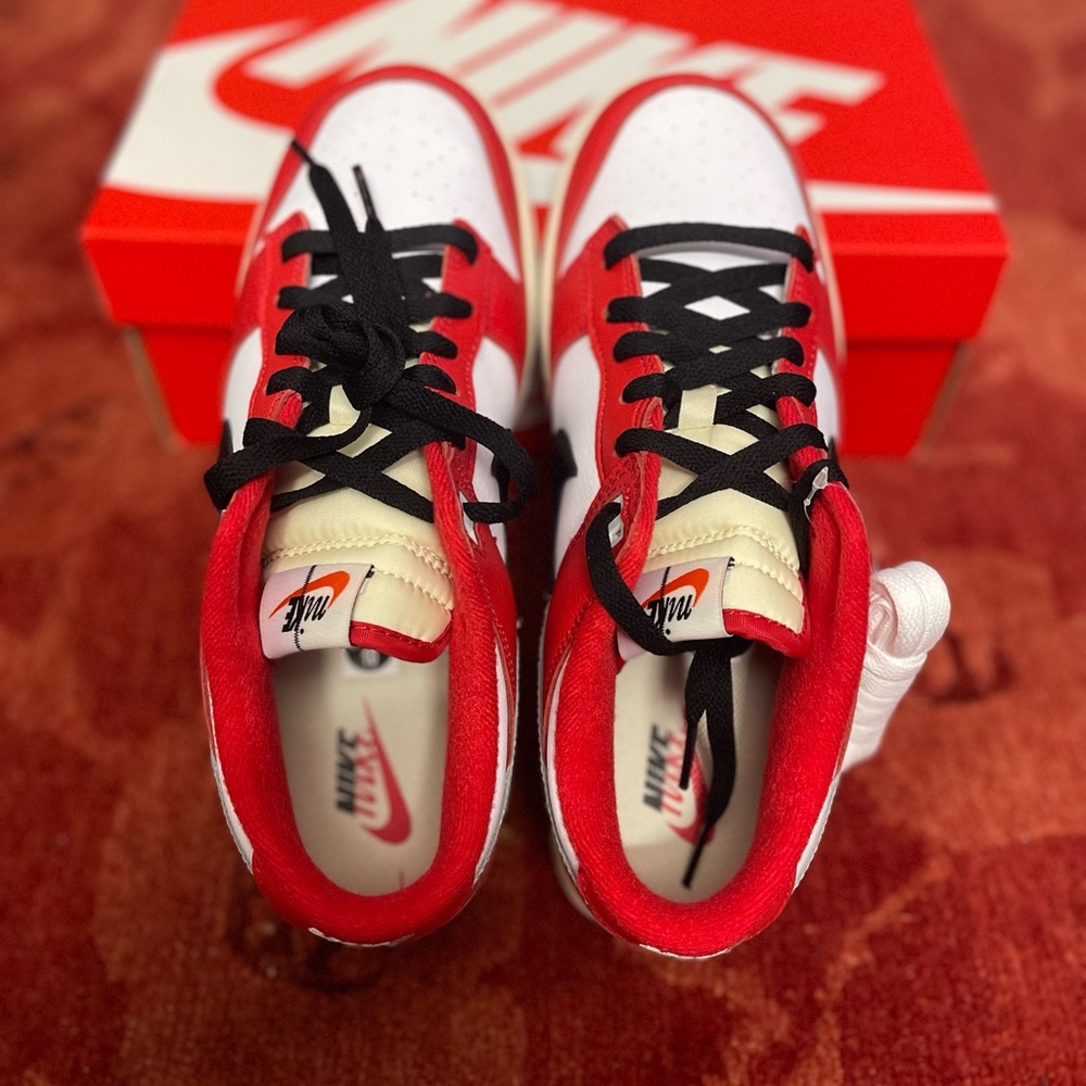 Men's Nike Dunk Low Chicago Split - Picture 7 of 15